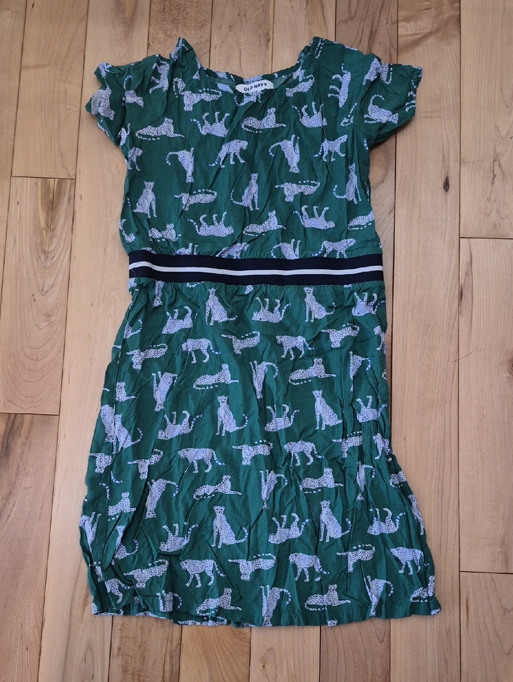 Girls Size 10 Old Navy Green Leopard Print Dress With Stripe Waist